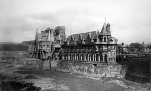 Old-Colleage-Aberystwyth-300x181